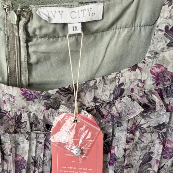 Ivy City Co Dress - NWT Size 1X - Picture 6 of 9